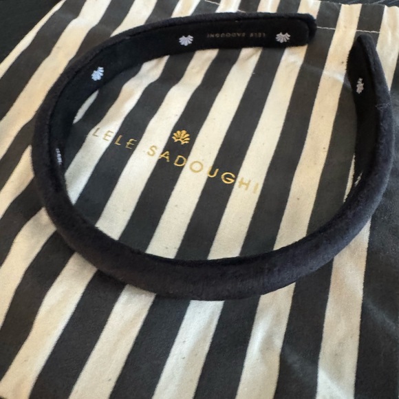 Lele Sadoughi Accessories - Lele Sadoughi Slim Black Velvet Headband